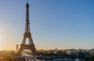 15 Ultra Luxury Hotels Near the Eiffel Tower