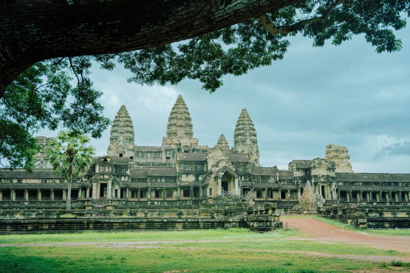 Cambodia: How To Find and Book Top-Rated Private Angkor Wat Guides in Cambodia