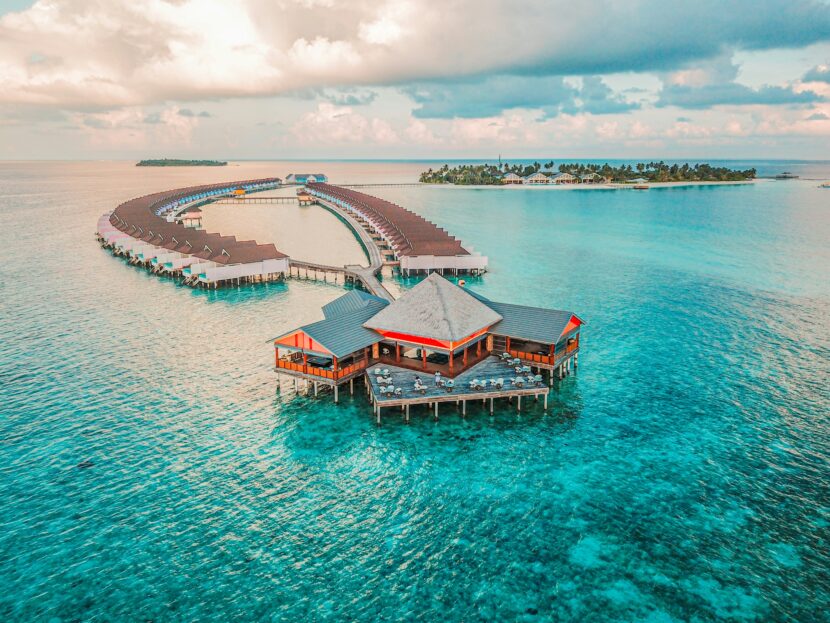 Maldives: Where To Find Luxury Private Island and Diving Guides in the Maldives
